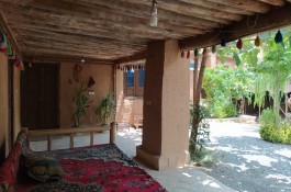 اقامتگاه بومگردی اشینه ونک در اصفهان